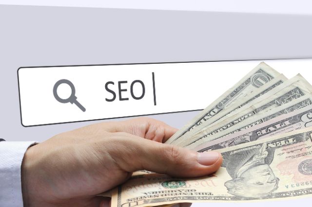 quanto ganha um SEO